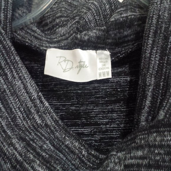 RD Style Grey and White Sleeveless Top - Picture 4 of 5